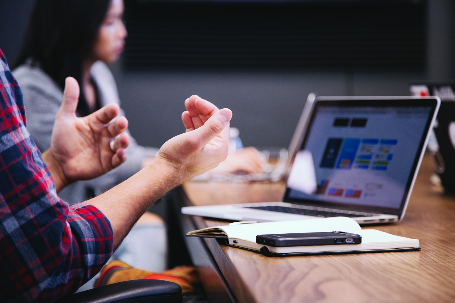 Driving Operational Excellence With Multidisciplinary Consulting Teams